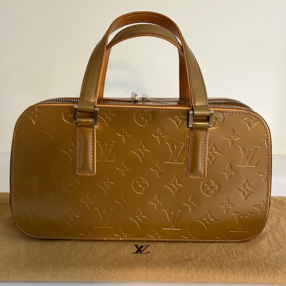 Louis Vuitton Amber Monogram Mat Shelton Bag - Picture 5 of 14